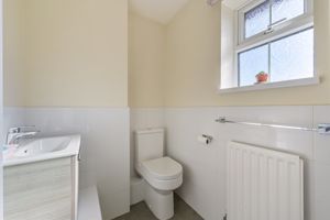 En-Suite Toilet- click for photo gallery